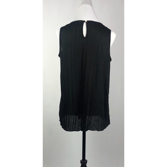 Women’s Loose Fit Tank with Glitter Like Detailing - Picture 4 of 5